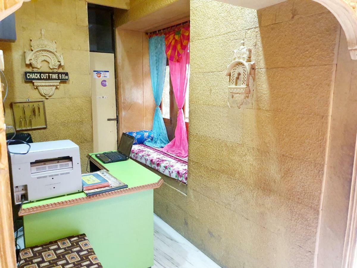 Hotel Qutub Villa Jaisalmer Bagian luar foto